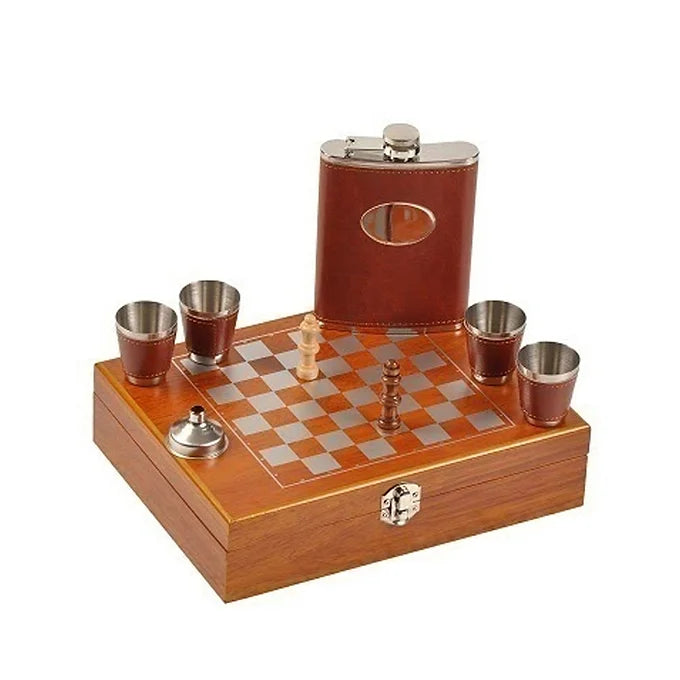 The Bar Shop Hip Flask with 4 shot glasses &amp; 1 Filler in a Chess Box-Boozlo